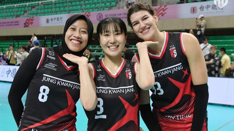 Megawati Hangestri bersama Yeum Hye-seon dan Vanja Bukilic