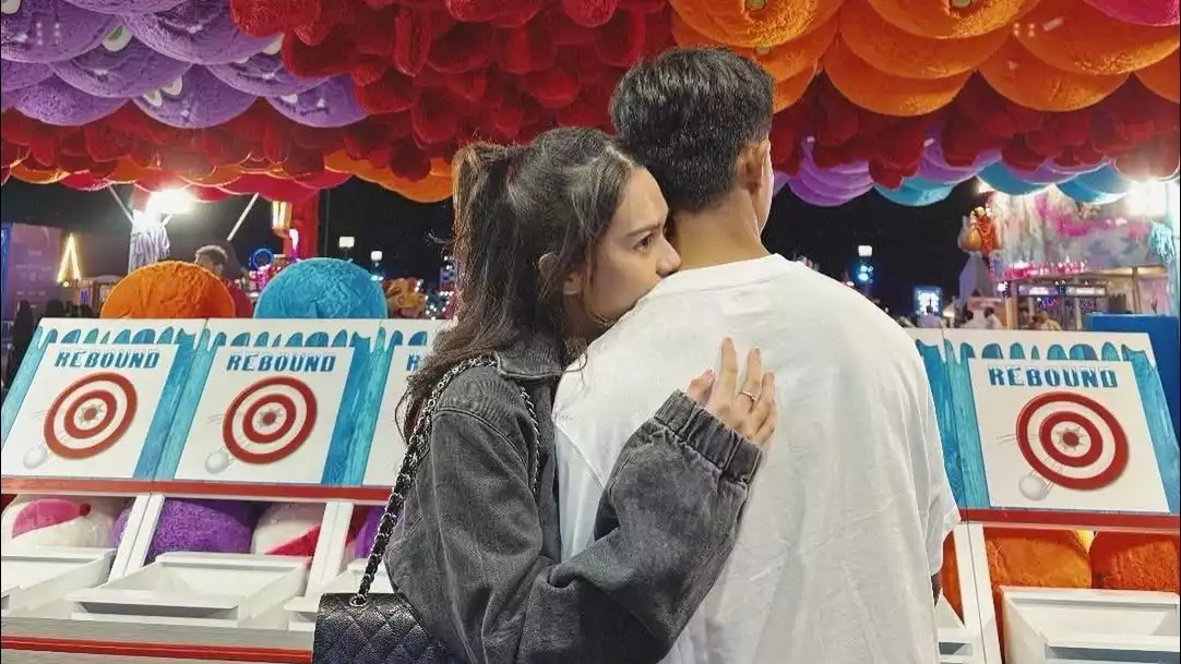 Pratama Arhan dan istrinya Azizah Salsha