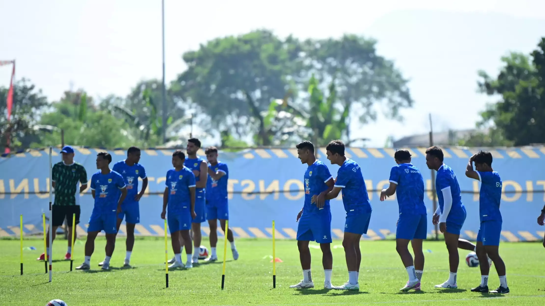 Persib Bandung Resmi Perkenalkan Thom Haye dan Federico Barba