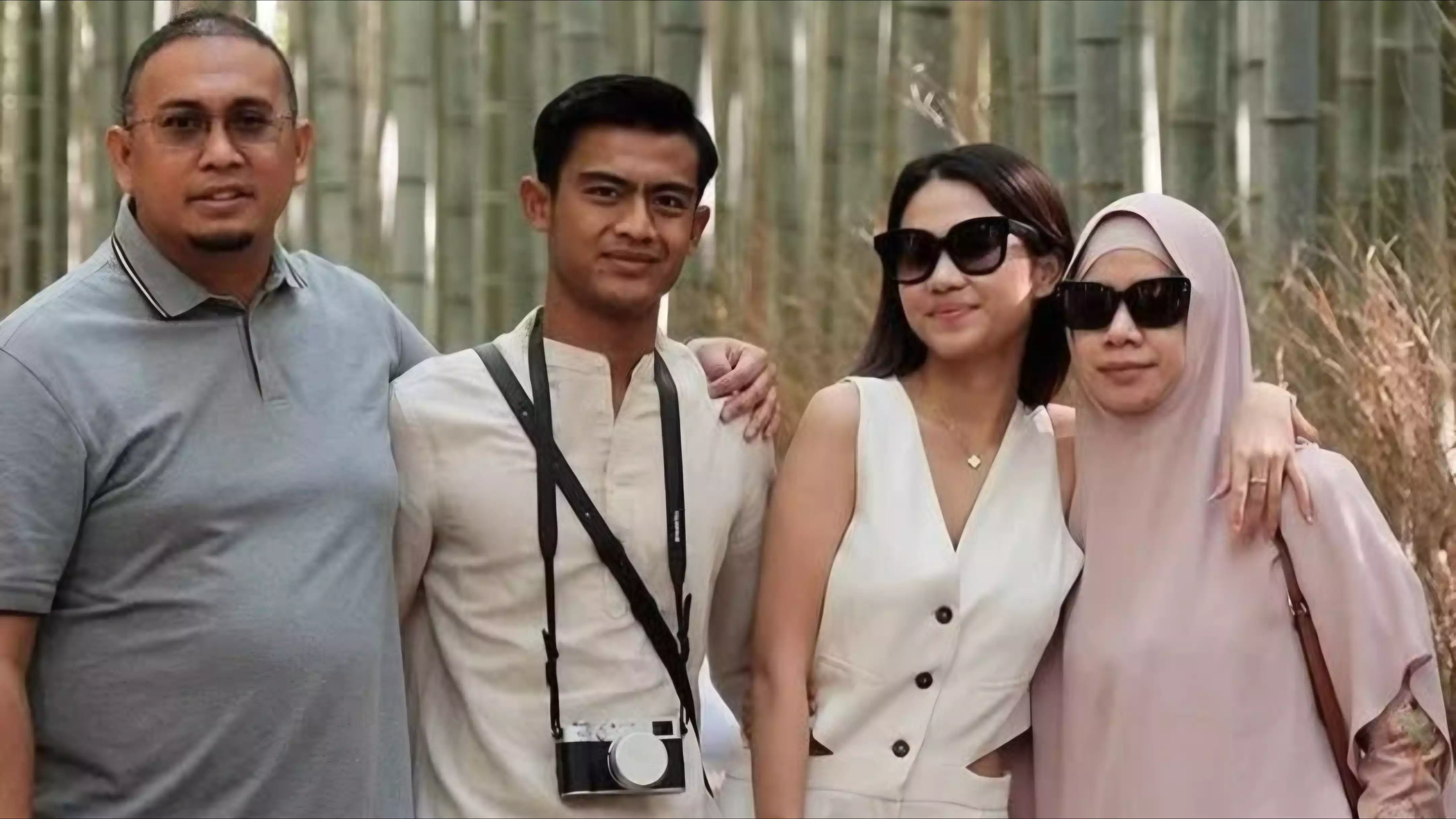 Pratama Arhan dan Keluarga Azizah Salsha