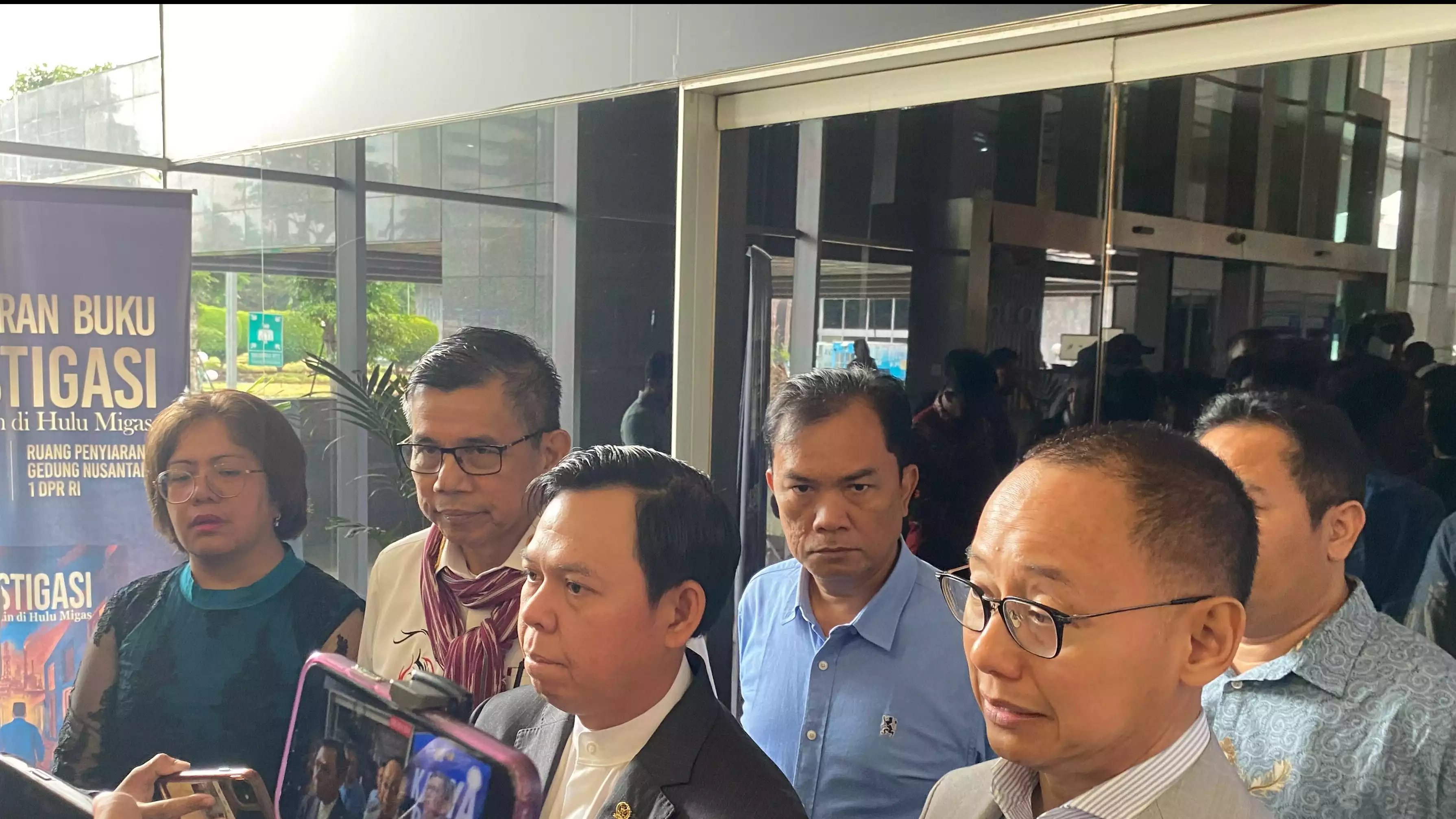 Hinca Panjaitan, Sultan Najamudin, Eddy Soeparno di Gedung DPR, Jakarta Pusat, Jumat (29/8/2025).