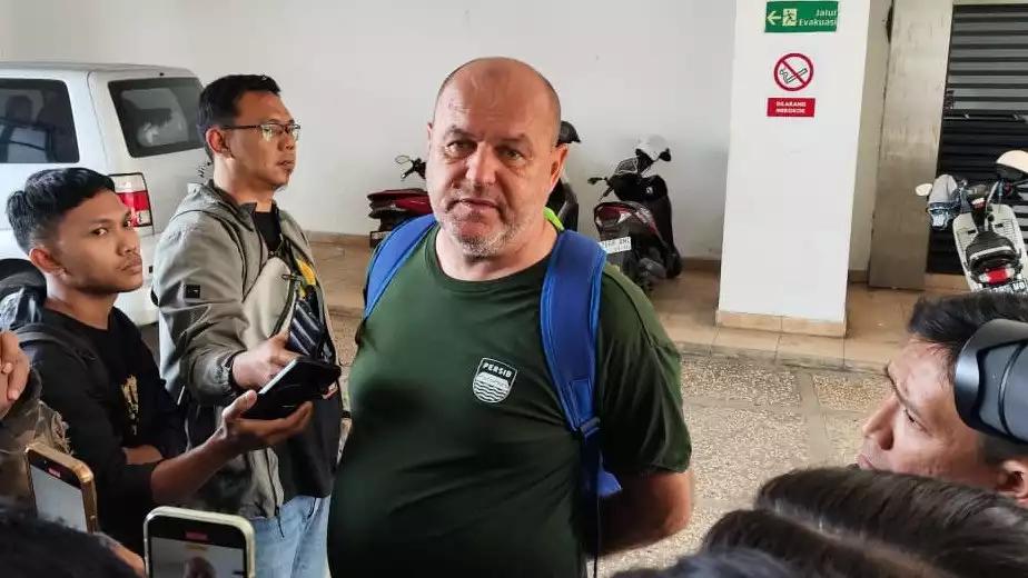 Pelatih Persib Bandung, Bojan Hodak