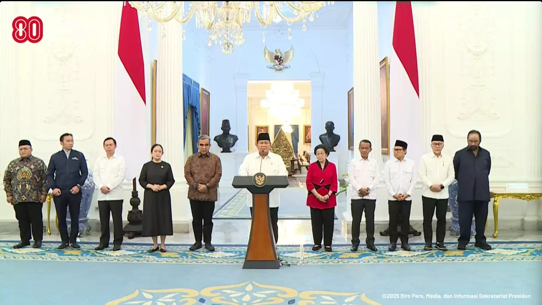 Presiden RI Prabowo Subianto menggelar konferensi pers terkait kerusuhan di Istana Merdeka, Minggu (31/8/2025)