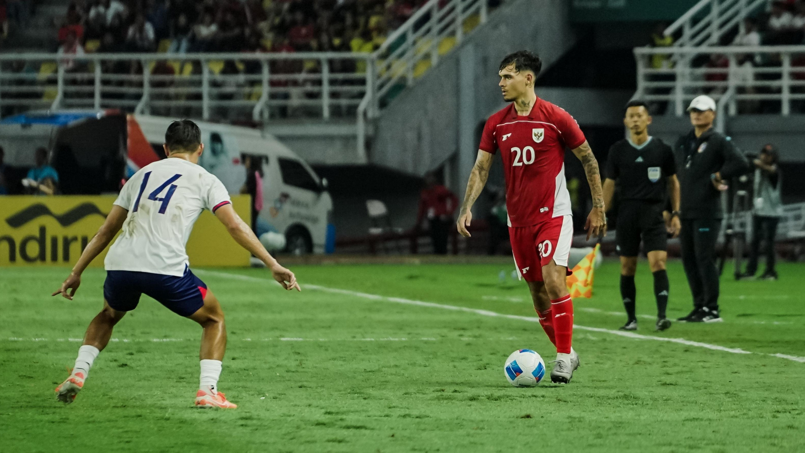 Pengakuan Dosa Shayne Pattynama, Aksi Emosionalnya di Laga Timnas Indonesia vs Irak
            - galeri foto