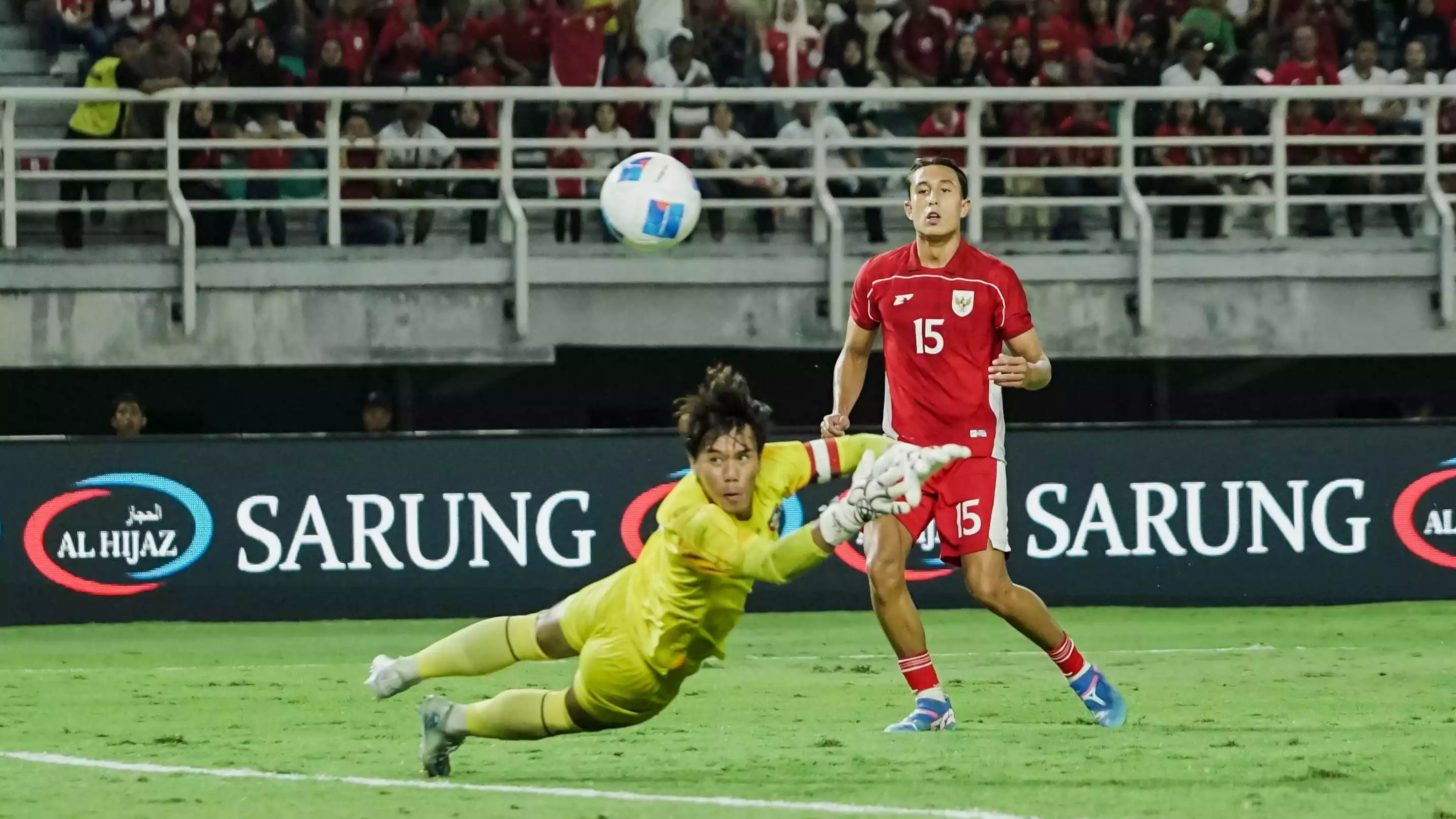 Pemain Timnas Indonesia, Miliano Jonathans