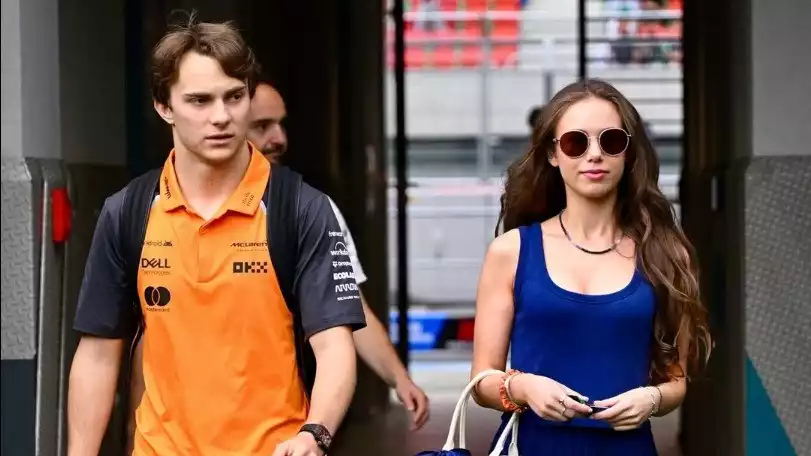 Potret Lily Zneimer, WAGs cantik pembalap F1 Oscar Piastri.