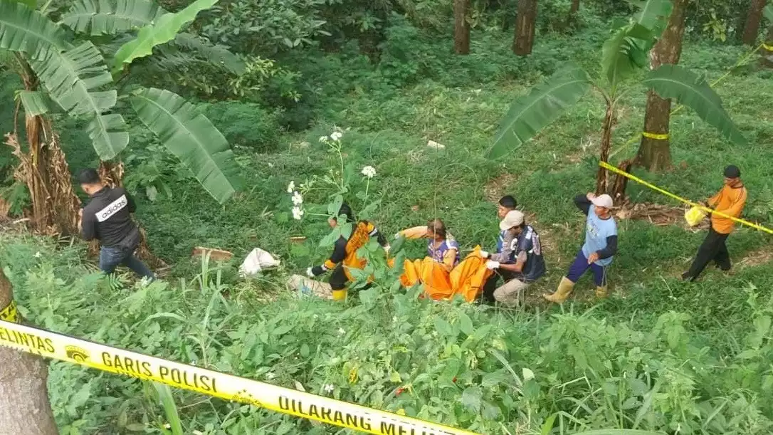 Belasan potongan tubuh manusia ditemukan di kawasan Pacet, Mojokerto