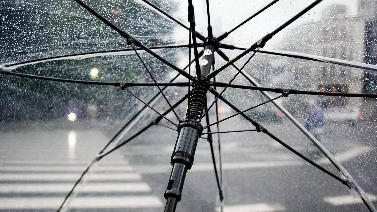 Ilustrasi cuaca buruk