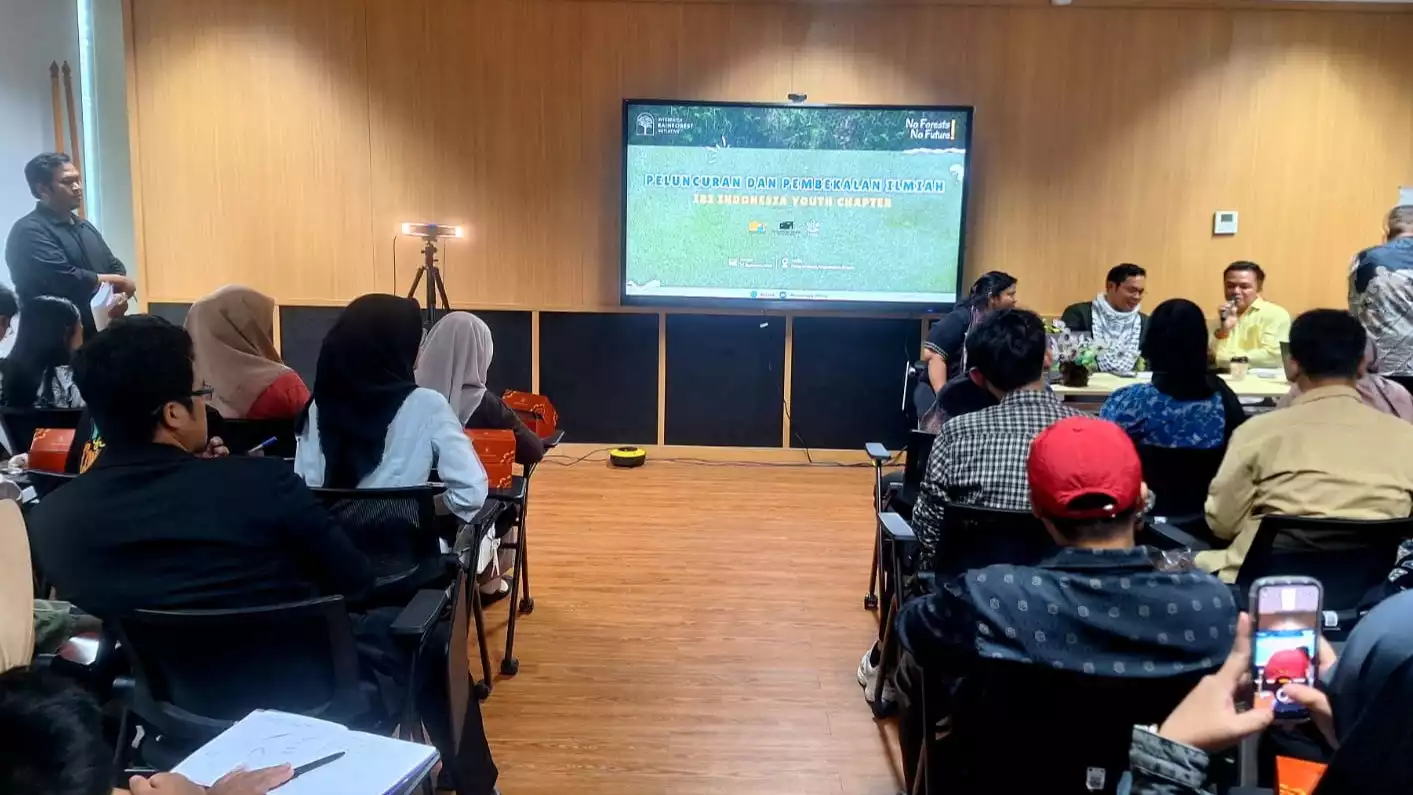 Peluncuran sekaligus pembekalan ilmiah Interfaith Rainforest Initiative (IRI) Indonesia Youth Chapter, di Jakarta, Minggu (14/9/2025).