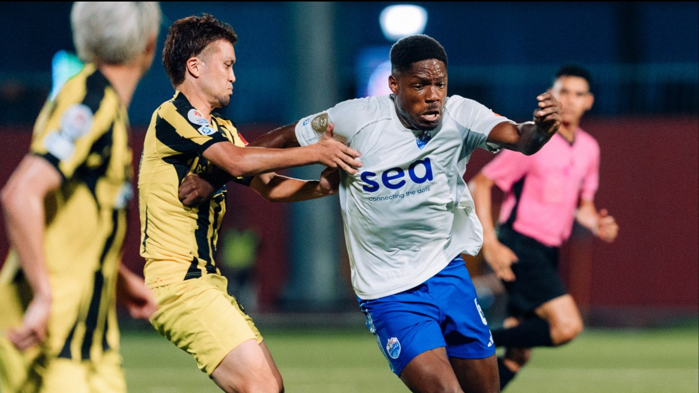 Pemain Lion City Sailors, Tsiy Ndenge