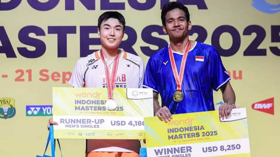 Tunggal putra Indonesia, Chico Aura Dwi Wardoyo keluar sebagai juara di Indonesia Masters 2025