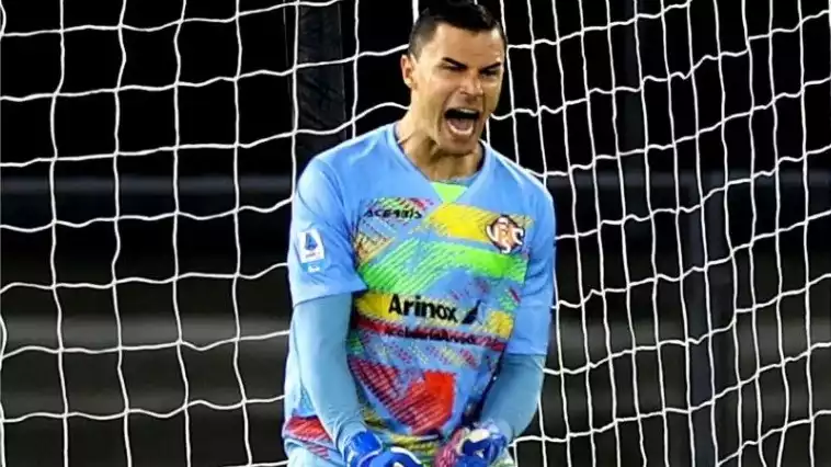 Terus Tebar Pesona di Liga Italia, Kiper Timnas Indonesia Emil Audero Jadi Pahlawan Cremonese Vs Parma