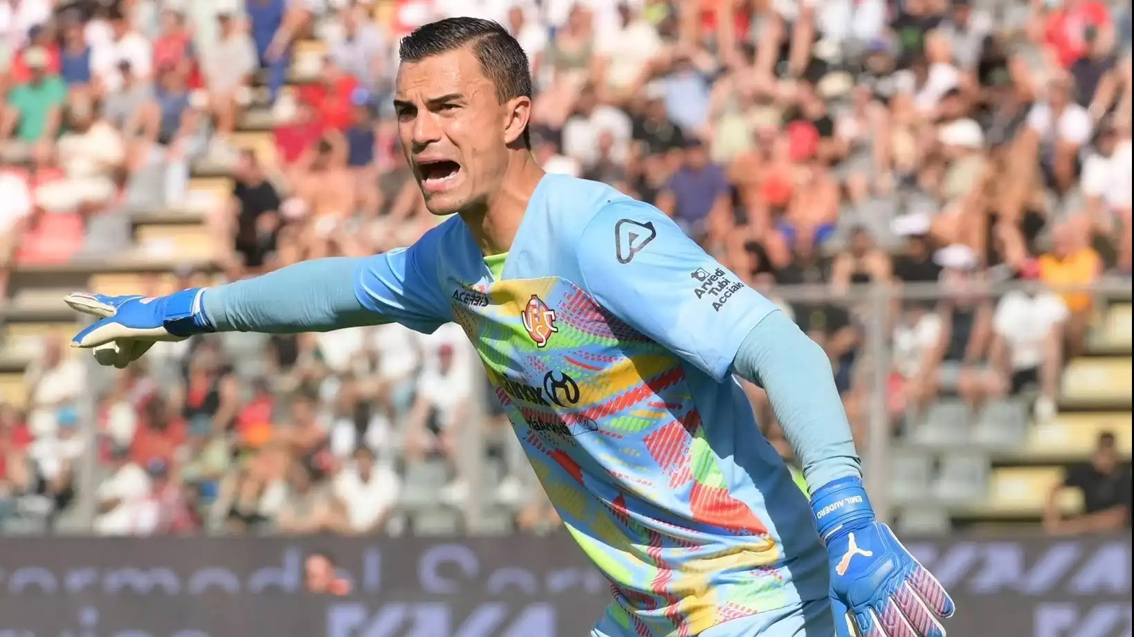 Media Italia Beri Acungan Jempol pada Emil Audero, Turut Kritik Kiper Jepang Sion Suzuki