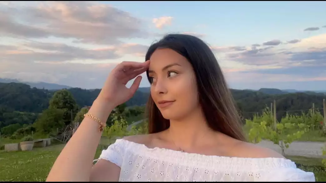 Bestie Megawati Hangestri, Dilara Unal