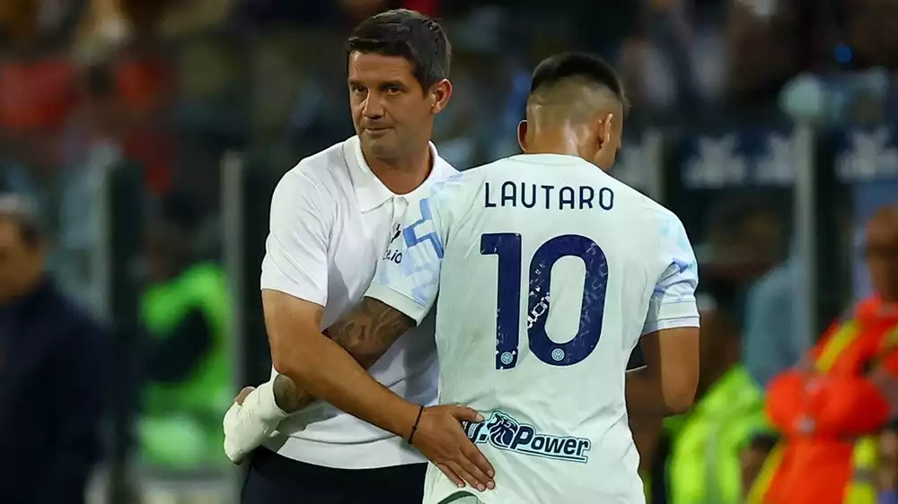 Pelatih Inter Milan Cristian Chivu dan Lautaro Martinez