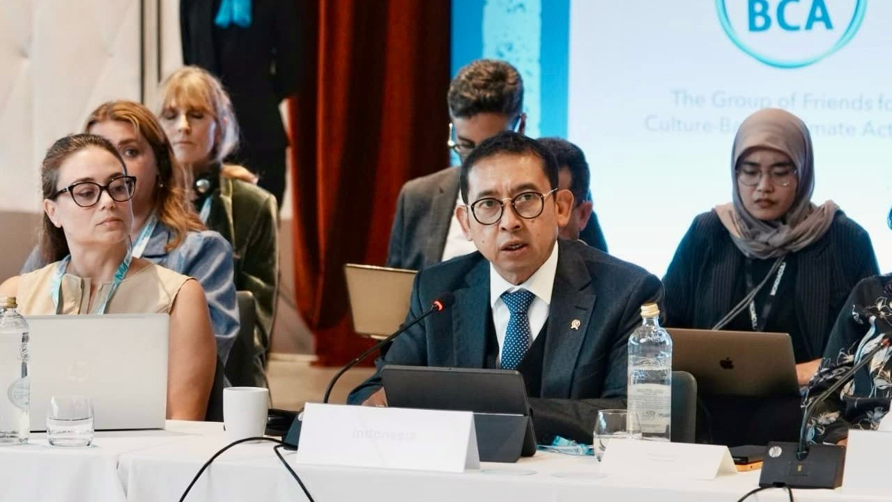 Menteri Kebudayaan Fadli Zon Tekankan Budaya sebagai Solusi Krisis Iklim Dunia di UNESCO Mondiacult Barcelona
            - galeri foto