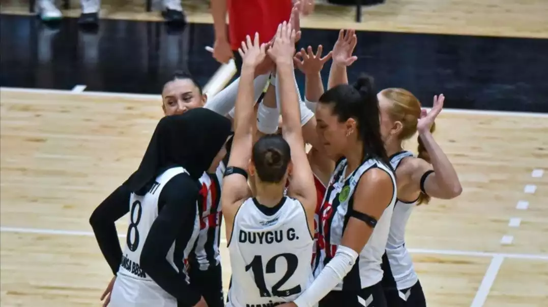 Megawati Hangestri di Manisa BBSK