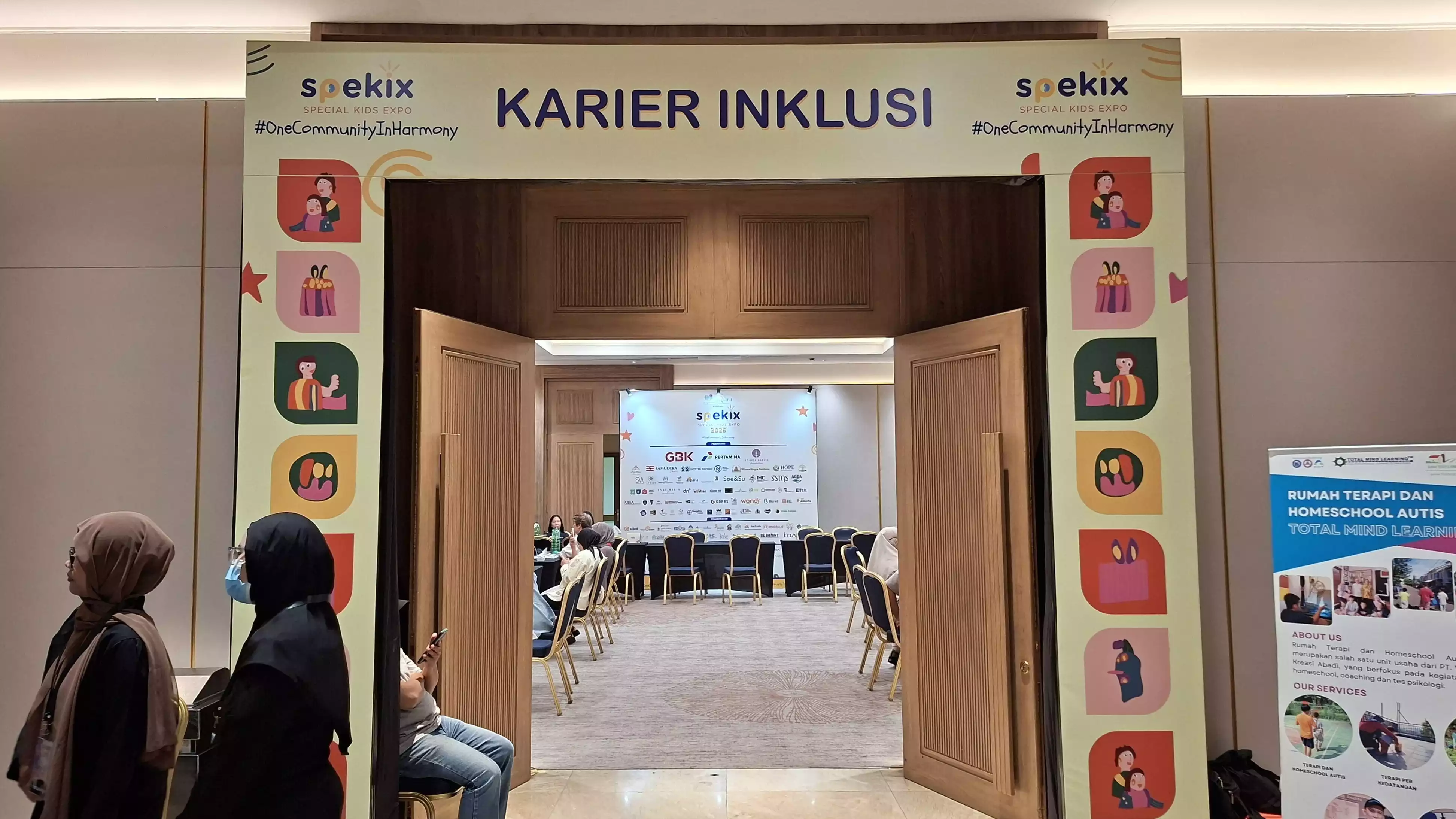 Anak Berkebutuhan Khusus Kini Semakin Berdaya, Bisa Bersaing di Dunia Kerja Profesional