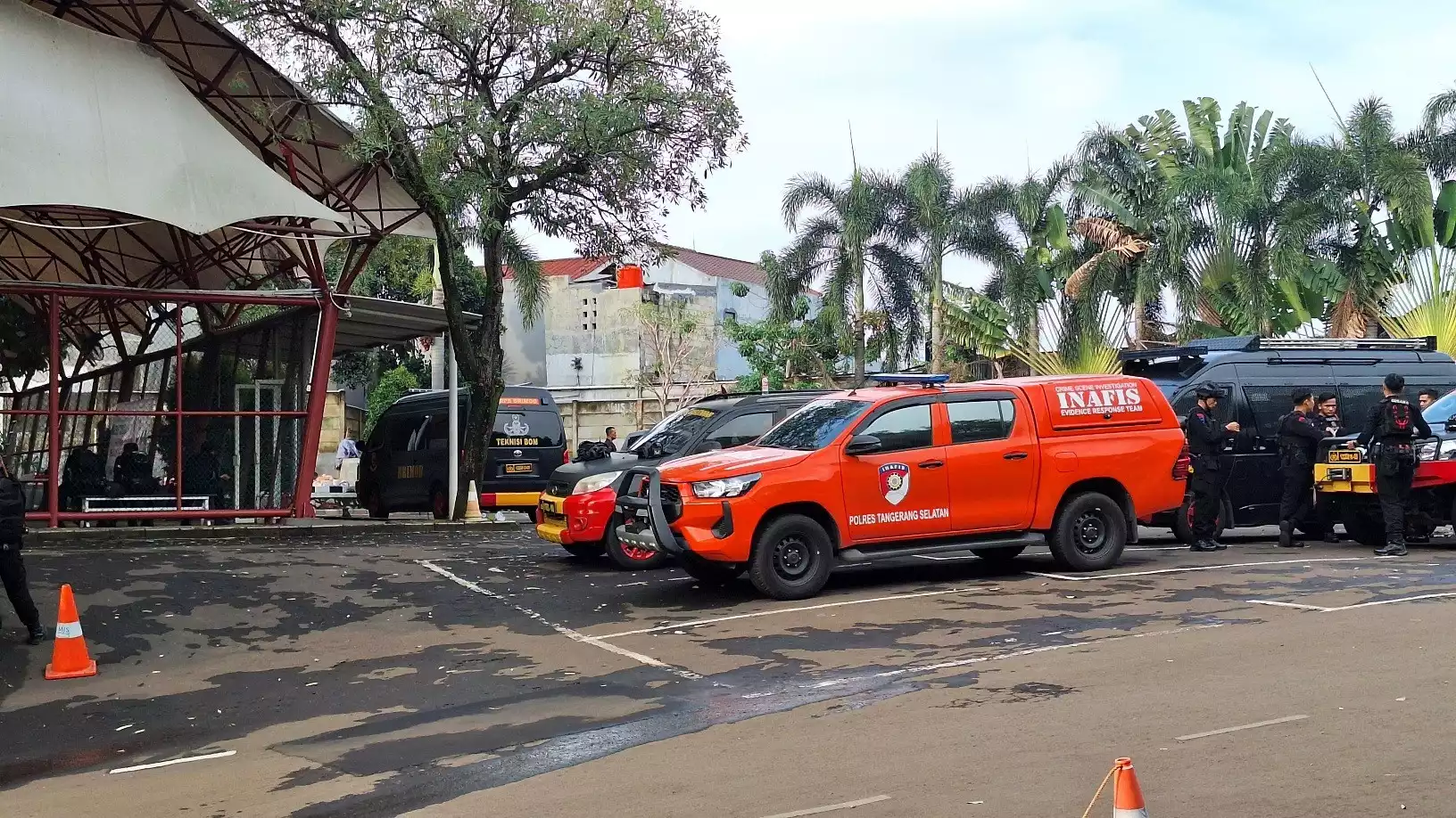 Ada Dugaan Ancaman Bom, Sekolah Bertaraf Internasional di Kota Tangsel Disisir Tim Gegana Polri