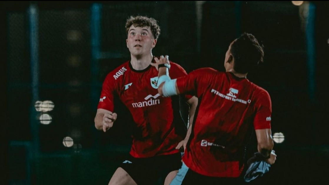 Ole Romeny sedang latihan bersama skuad Timnas Indonesia.
