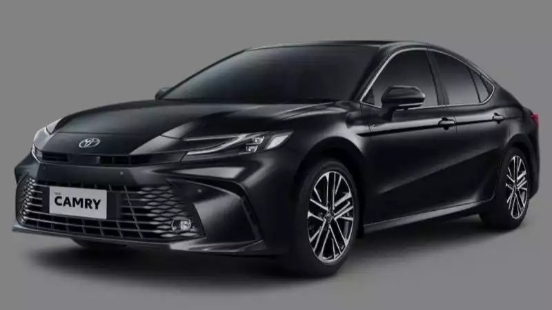 Produk terbaru Toyota, New Camry 2.5 V AT