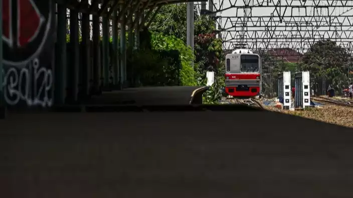 Pembangunan Stasiun JIS Dikebut, Ditargetkan Beroperasi Akhir Tahun