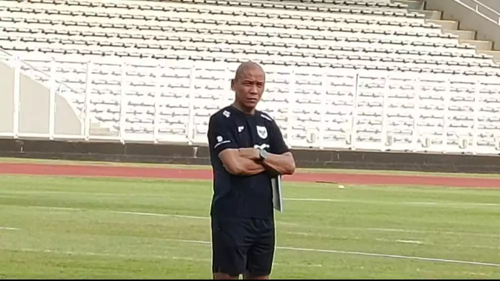 Pelatih Timnas Indonesia U-17 Nova Arianto