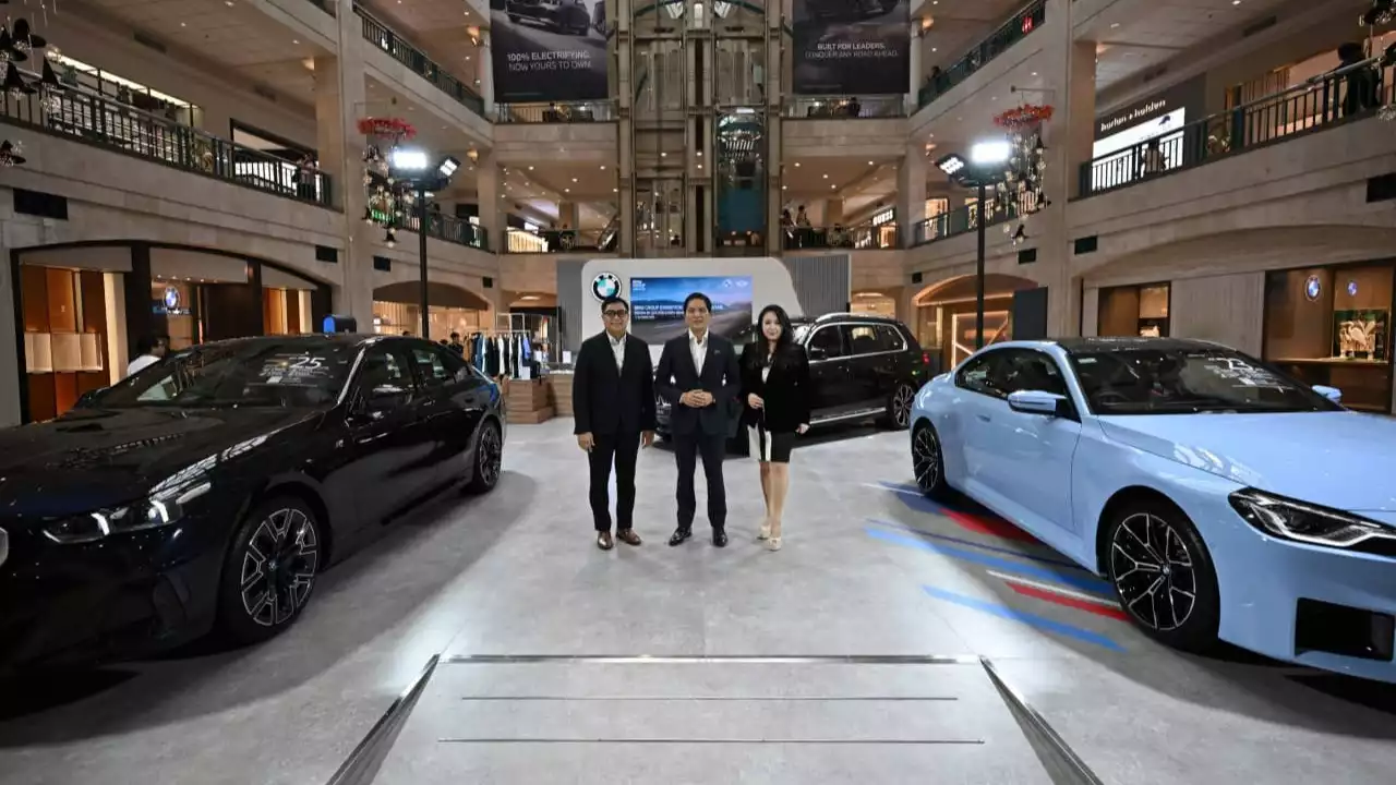 BMW dan MINI Gelar Pameran di Plaza Senayan, Jakarta