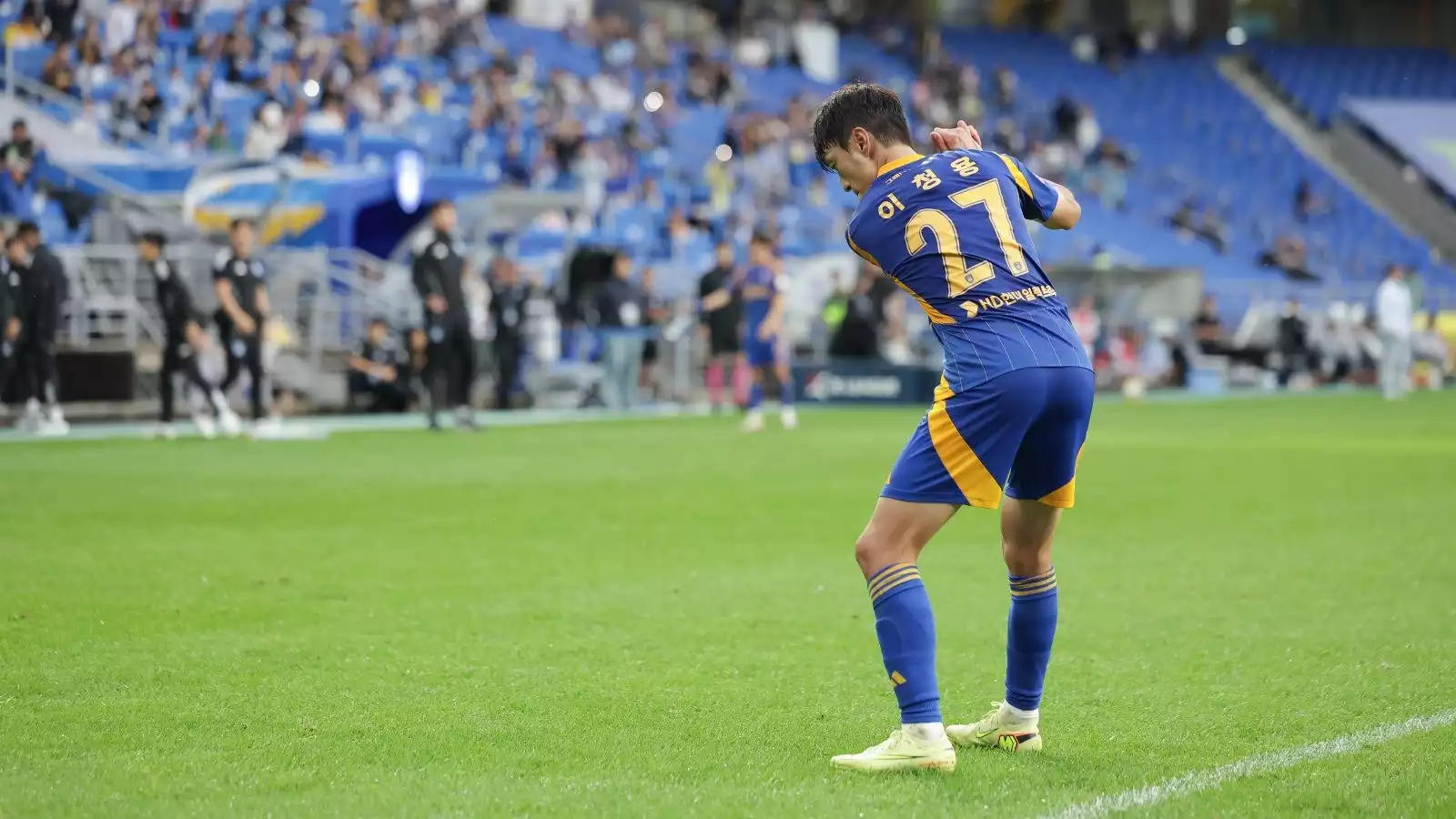 Selebrasi Golf Sindir Shin Tae-yong, Pemain Ulsan HD Malah Dapat Hujatan Netizen Indonesia