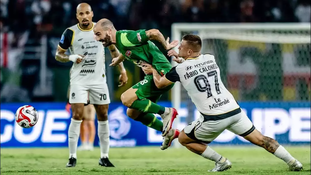 Persebaya Surabaya vs Persija Jakarta di Super League 2025-2026
