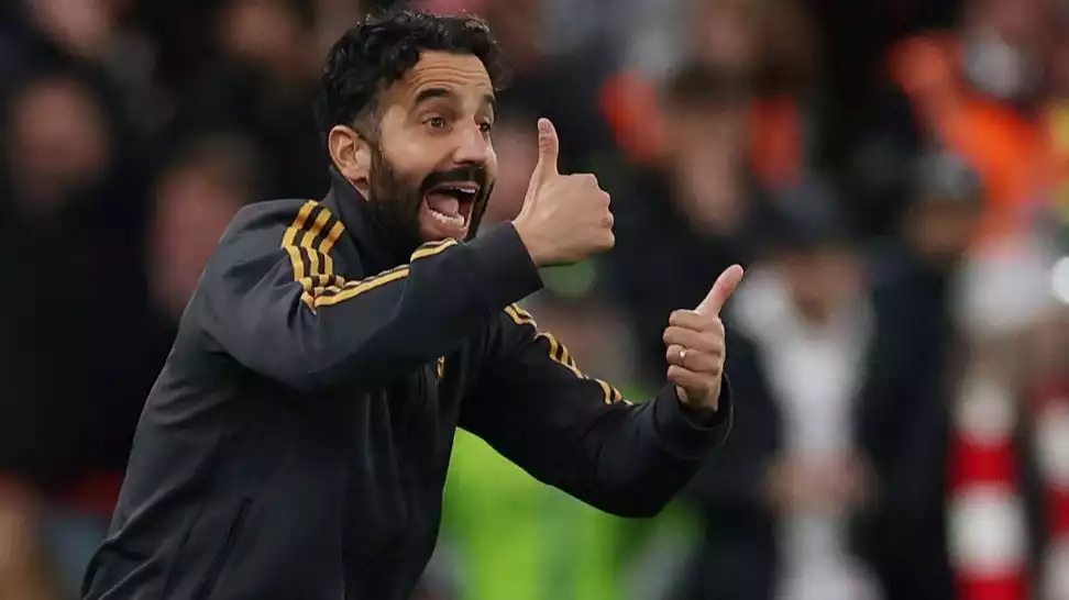 Ekspresi Ruben Amorim saat Man United berhasil mengalahkan Liverpool di Stadion Anfield