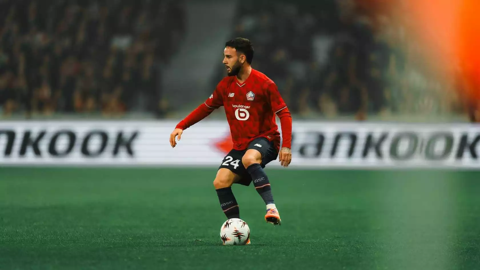 Bek sayap Timnas Indonesia Calvin Verdonk saat bermain untuk LOSC Lille