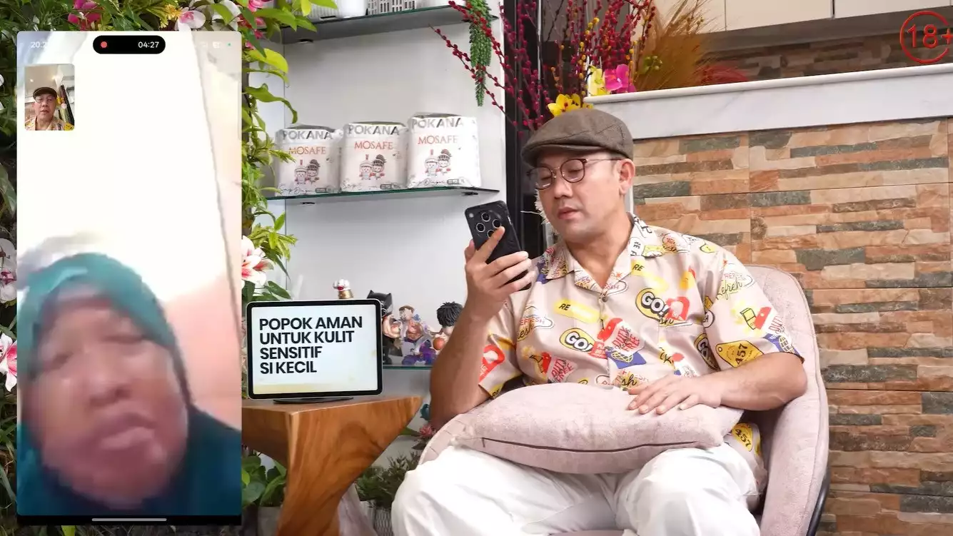 Ibu Vina, tetangga Melda Safitri saat dihubungi Denny Sumargo