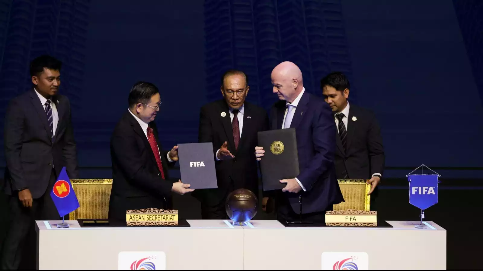 Gianni Infantino Umumkan Turnamen FIFA ASEAN Cup