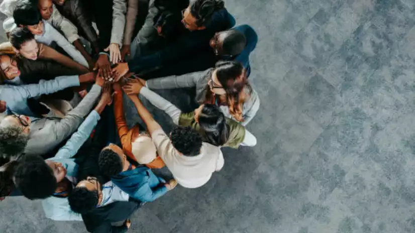 Ilustrasi 5 Cara Efektif Mengapresiasi Karyawan: Dari Ucapan Tulus hingga Aksi Nyata di Tempat Kerja