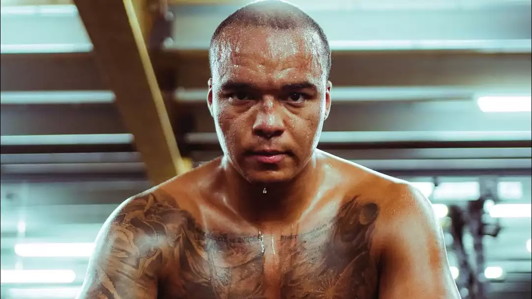 Petinju kelas berat Fabio Wadley