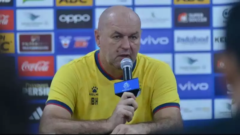 Pelatih Persib Bandung, Bojan Hodak