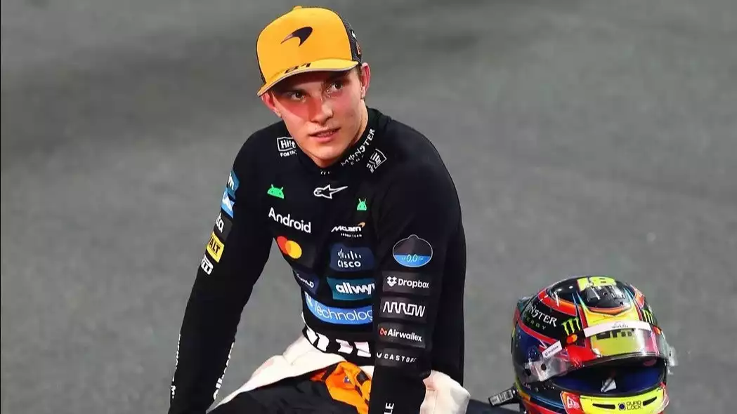 Pembalap McLaren Oscar Piastri