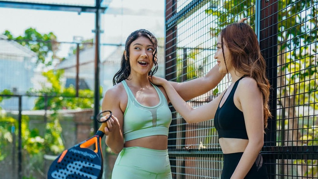 WOW Lagi Hype Banget! Potret 14 Artis Cantik, Seleb dan Influencer Main Padel, Nomor Terakhir Bikin Melongo
            - galeri foto