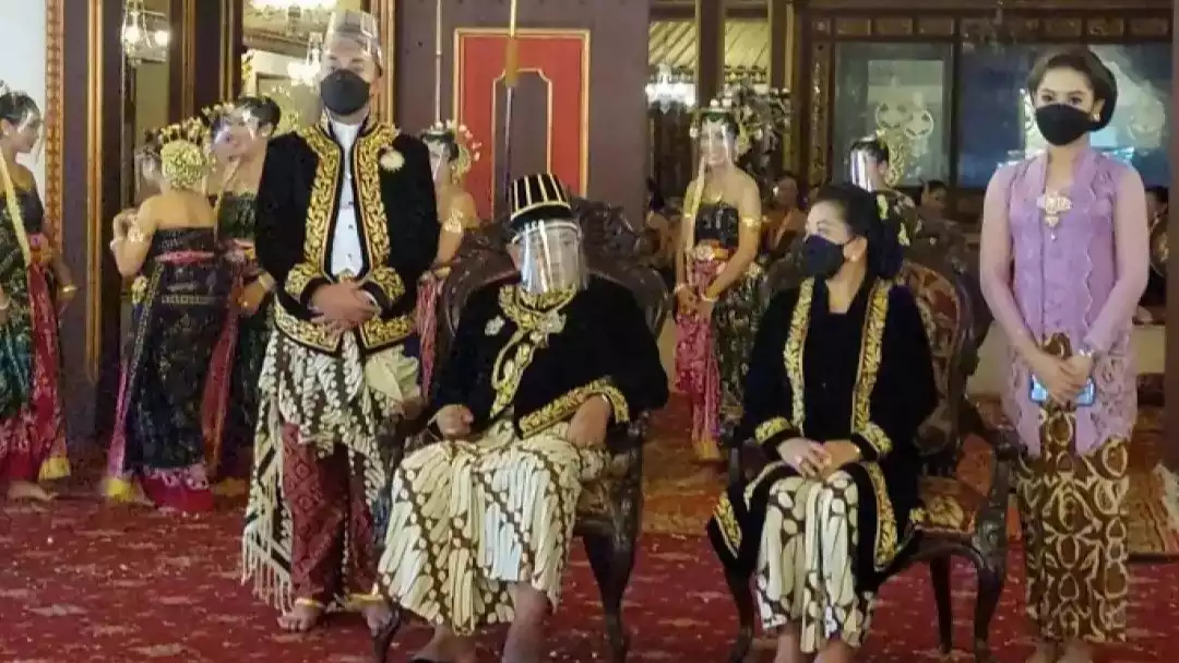 Raja Keraton Surakarta