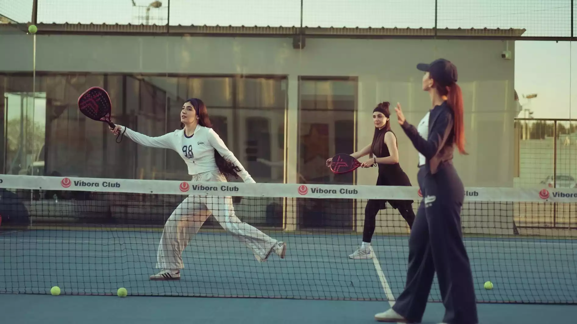 Ilustrasi olahraga padel