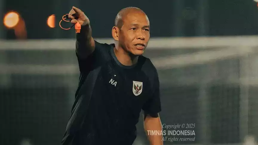 Pelatih Timnas Indonesia U-17, Nova Arianto