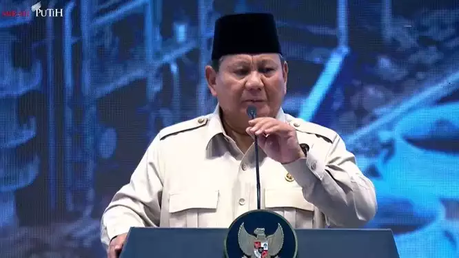Presiden RI Prabowo Subianto di acara Grand Opening Lotte Chemical Indonesia di Cilegon, Kamis (6/11/2025)