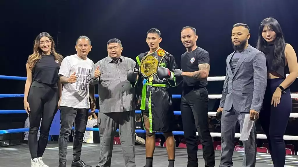 Asosiasi World Muaythai Indonesia (AWMI) berencana menggebrak dunia pariwisata sekaligus olahraga dengan menggelar ajang Muaythai terbesar di kawasan megah Candi Prambanan.