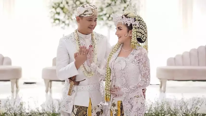 Pernikahan Kiki Amalia