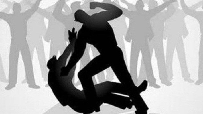 Dunia Pendidikan Heboh Lagi! Mahasiswa Undip Diduga Dihajar 30 Teman Satu Jurusan, Disabet hingga Disundut Rokok
            - galeri foto