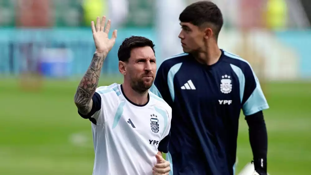 Lionel Messi dalam latihan Timnas Argentina