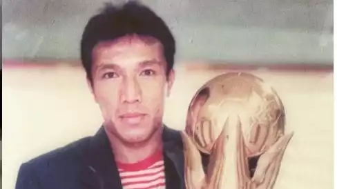 Legenda Persib Bandung, Robby Darwis