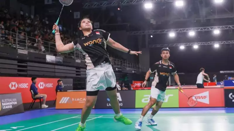 Ganda campuran Indonesia Jafar Hidayatullah (kanan)/Felisha Alberta Nathaniel Pasaribu (kiri)