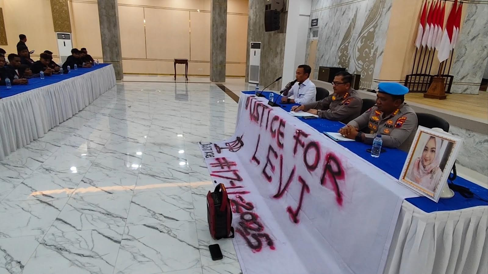 Mahasiswa diterima audiensi di Polda Jateng terkait penuntasan Kasun kematian dosen Untag Semarang.